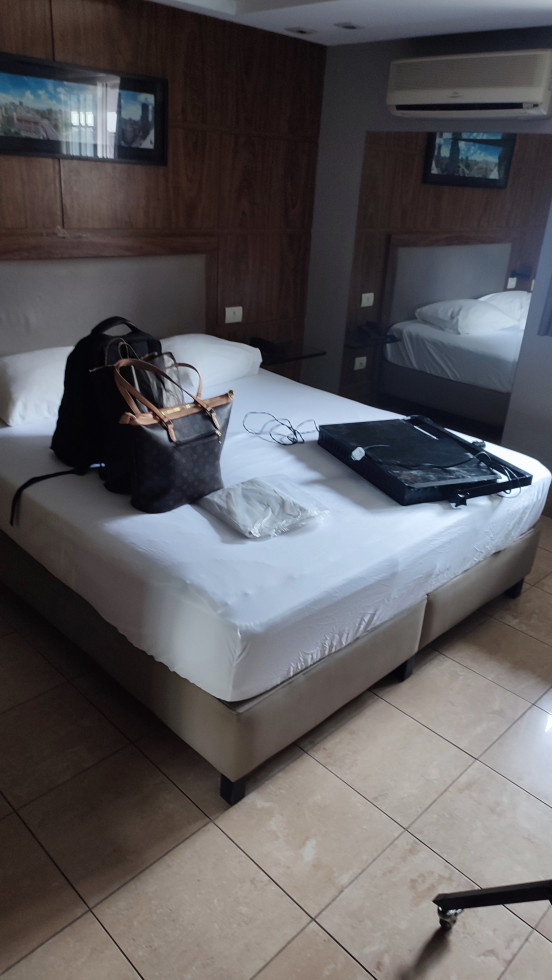 Hoje é dia de Gravação 🔞🎬🎥
Luz , Câmera e Tesão! 🔥